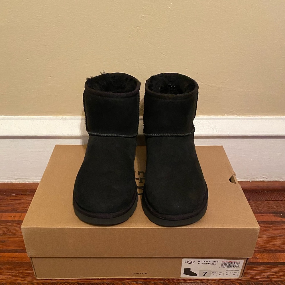 Mini Black Uggs